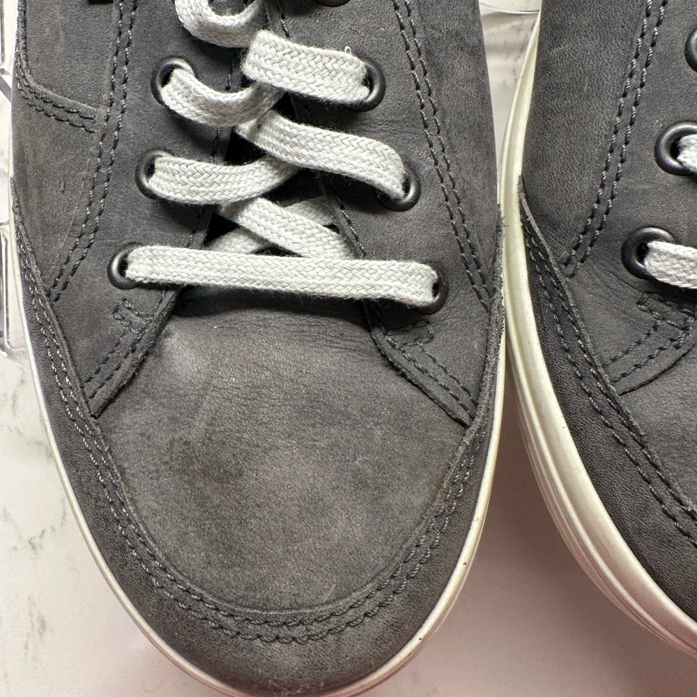ECCO - Soft 7 sneaker, gray soft rich leather with all day comfort - Picture 10 of 11